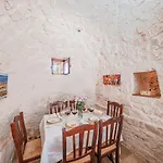 Private Trulli Retreat With Pool Near - Trulli Serena * Alberobello