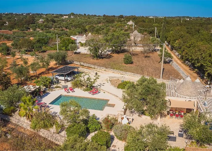 Private Trulli Retreat With Pool Near - Trulli Serena *