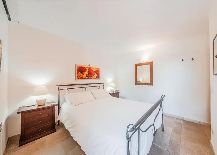 Private Trulli Retreat With Pool Near - Trulli Serena *