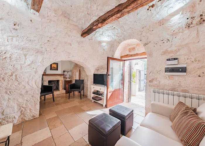 Private Trulli Retreat With Pool Near - Trulli Serena Βίλα *