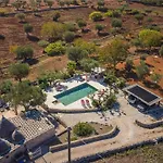 Private Trulli Retreat With Pool Near - Trulli Serena Alberobello