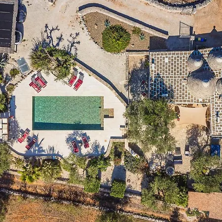 Private Trulli Retreat With Pool Near - Trulli Serena